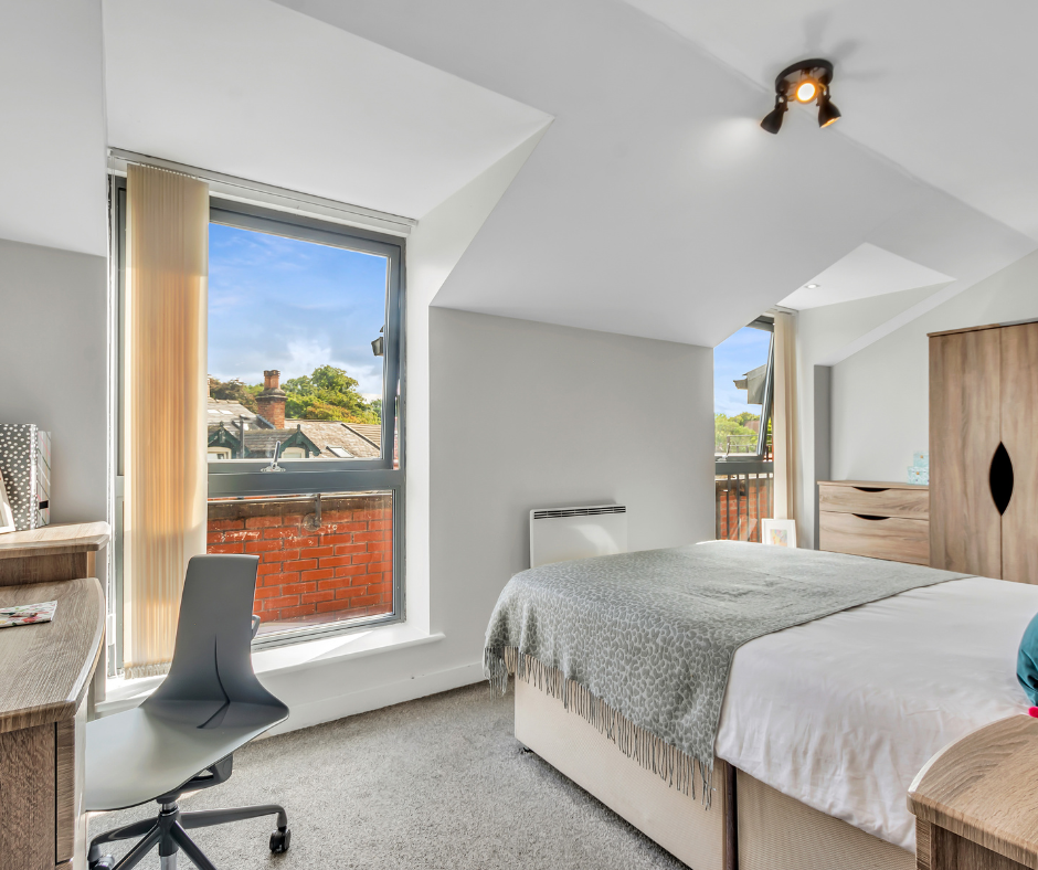 Moving Out? Your End of Tenancy Checklist (And How to Get Your Full Deposit Back)